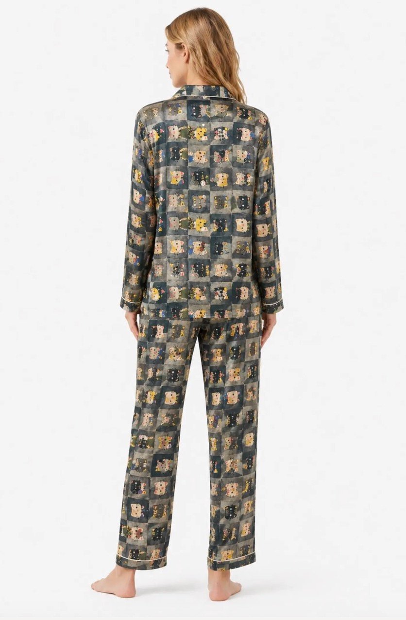 Artistic Cat Print Sleepwear | Serica Luxury - Image 3