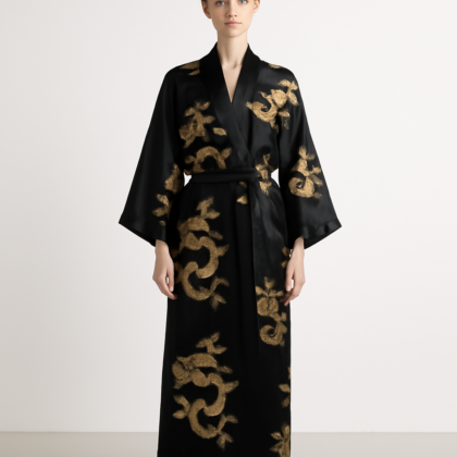 Black Silk Kimono with Dragon Print | Serica